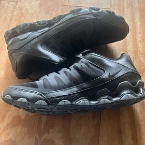 Nike Reax